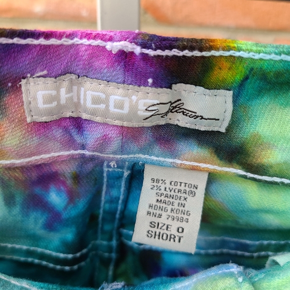 Chico platinum boot cut jeans tie dye short - Picture 3 of 8